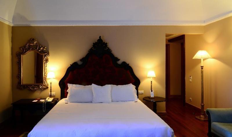 Convento Do Espinheiro, Historic Hotel & Spa Evora Phòng bức ảnh